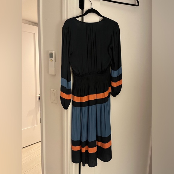 Current Air Maxi Color Block Dress - Picture 3 of 3